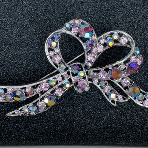 Vintage 4 inch Bow Brooch with Coloured Stones